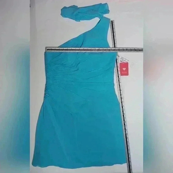 JJ House One shoulder Crew neck, Asymmetrical, midi  Chiffon formal Dress - Picture 4 of 6